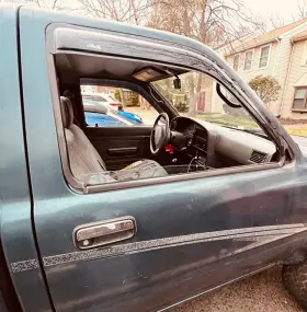 92093 Auto Ventshade Avs Outside Mount Rain Guards Vent Visors Shade For 84-88 Toyota Pickup 4runner