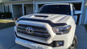 Tlx-avs23681-cl360a70 Avs For Toyota Tacoma 2016-2021 Medium Profile Bugflector Hood Shield Smoke