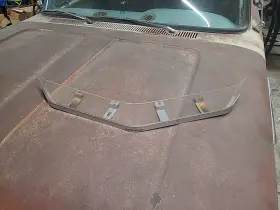 4542-fx Deflecta-shield 1977-79 Ford Thunderbird 4542 Cc 30 Inch Clear Bug Accessory