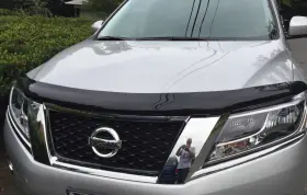 2815115 Husky Liners Bugflector Hood Protector Bug Shield Deflector For 2013-2016 Nissan Pathfinder