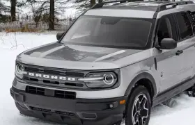 2892188 Husky Liners Aeroskin Chrome Hood Protector Bug Shield Deflector For 21-26 Bronco Sport