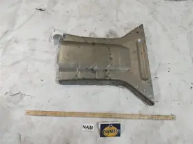 199.ja1u88 Jaguar 1988 Xjs H And E Exhaust Shield Transmission Cover Underbody 68k Miles