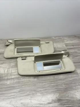5003438 Lexus 2001 - 2006 430 Sun Visor Shade Set Of 2 Front Interior Oem