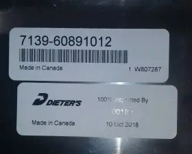 7139-60891012 Panelite Bug Shield Hood Deflector New In Open Box