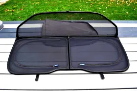 0921-0030103 Volvo C70 Wind Deflector Windscreen With Storage Bag. A Condition Fits 2006-13